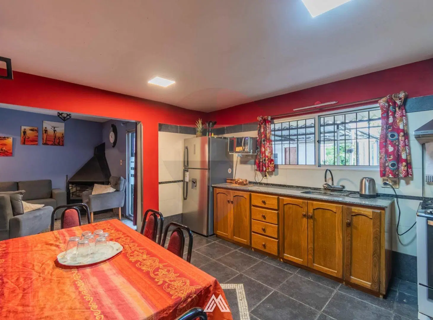 Venta casa 3 dormitorios y cochera en Punta Rieles 4
