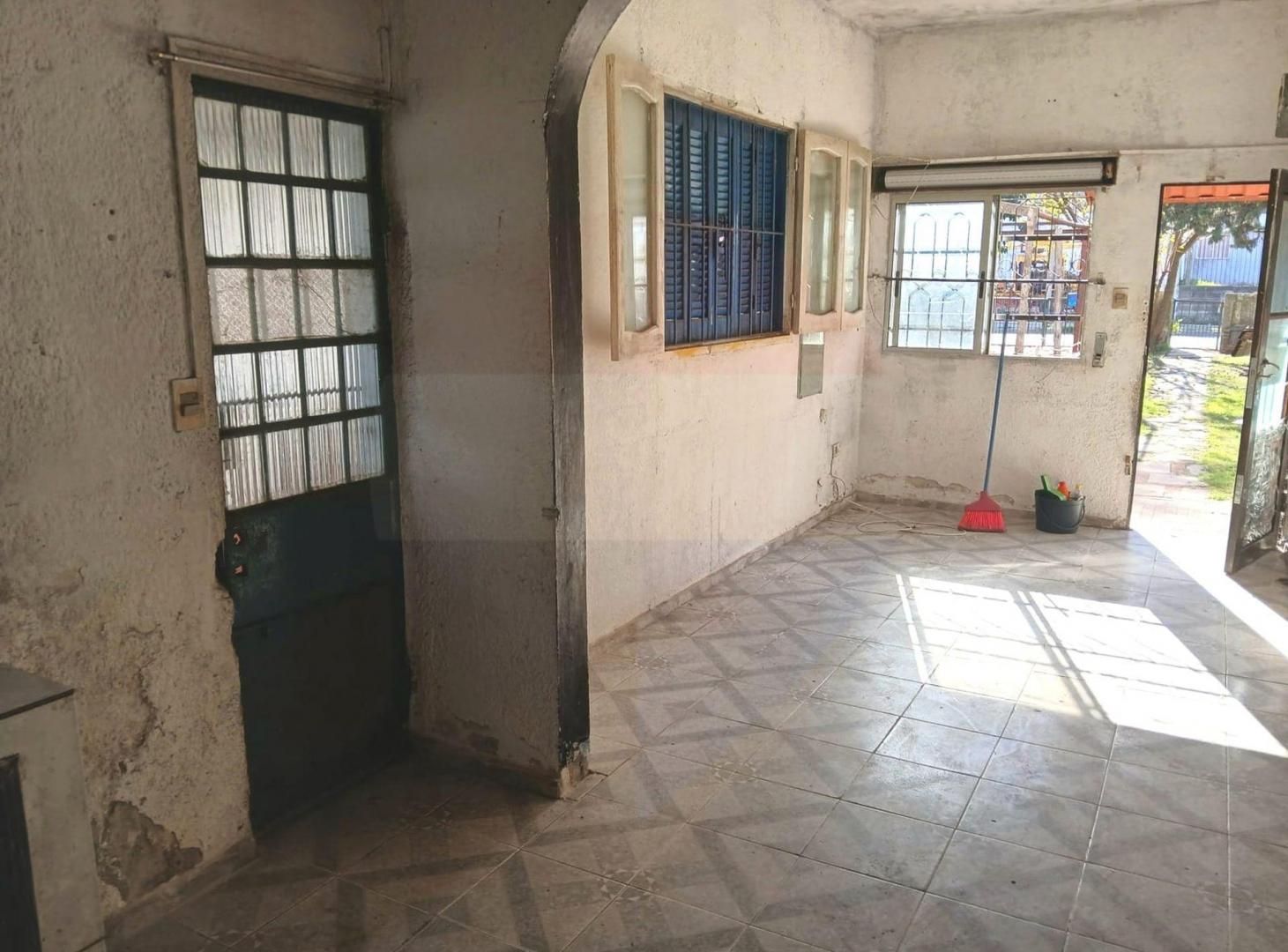 Foto de Venta padrón una casa y 2 aptos Villa Española, imagen 3