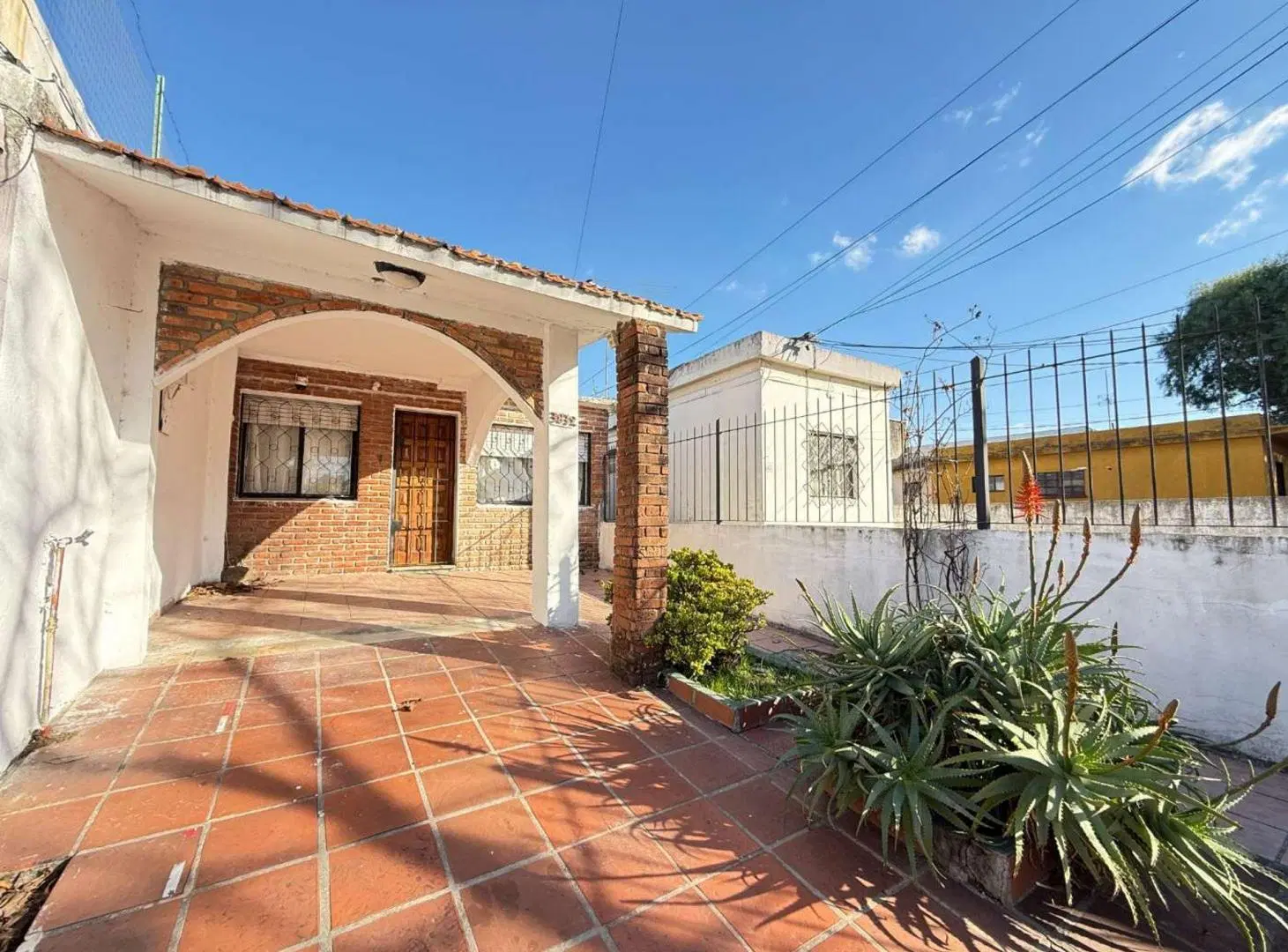 VENTA CASA 3 DORMITORIOS EN MALVIN NORTE 3