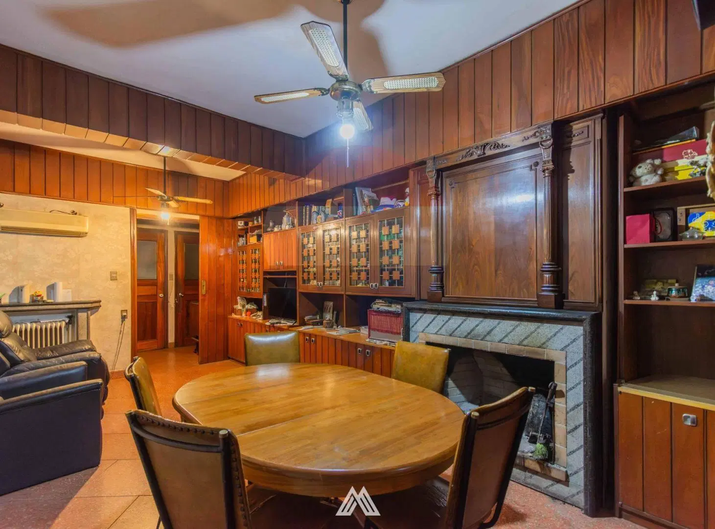 Vende amplia Casa Prado 5 dorm. patios y cochera 2