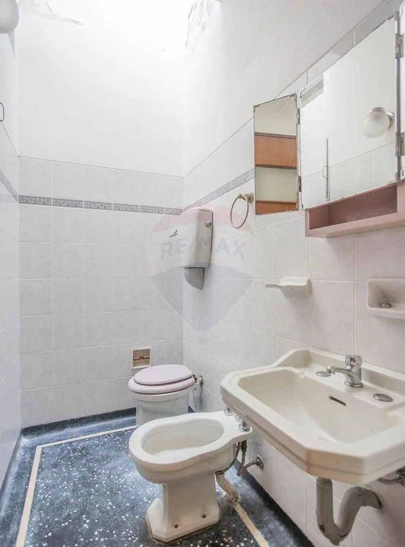 VENTA CASA EN MALVIN 4 DORMITORIOS CON APARTAMENTO 4