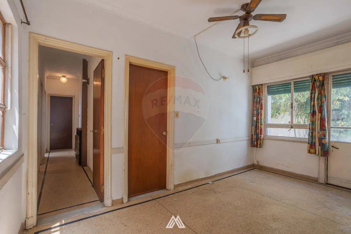 VENTA CASA EN MALVIN 4 DORMITORIOS CON APARTAMENTO 2