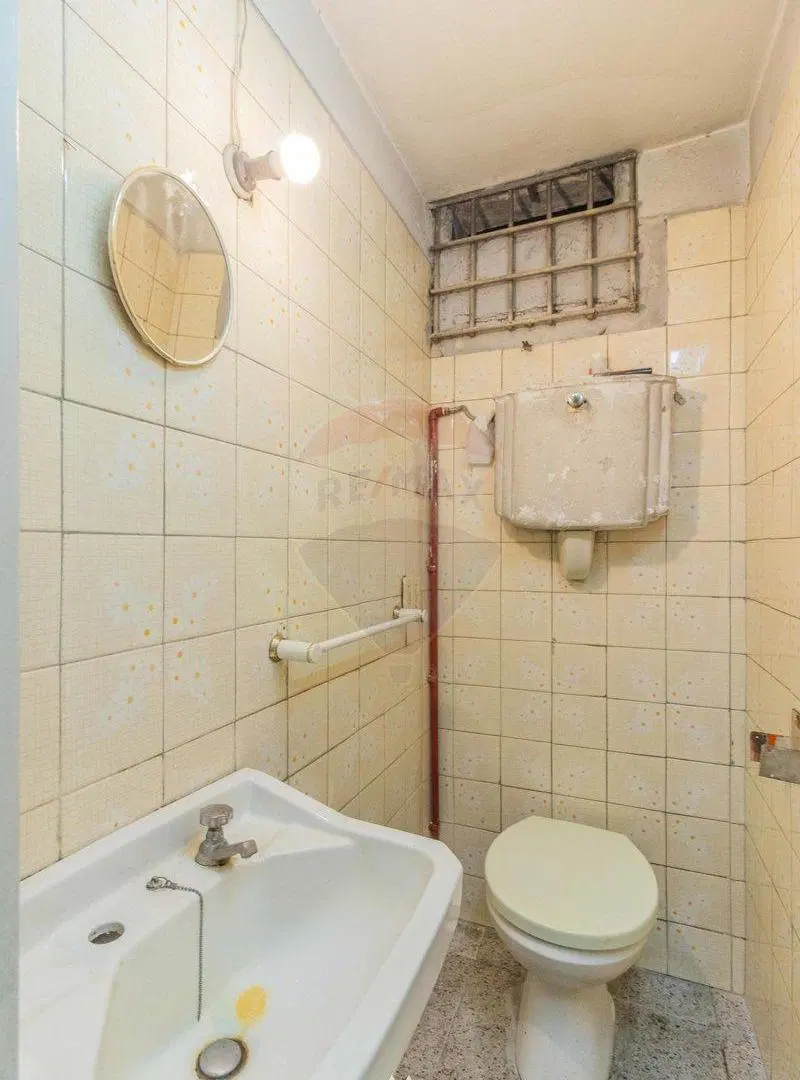 SE VENDE LOCAL COMERICAL EN CIUDAD VIEJA 4
