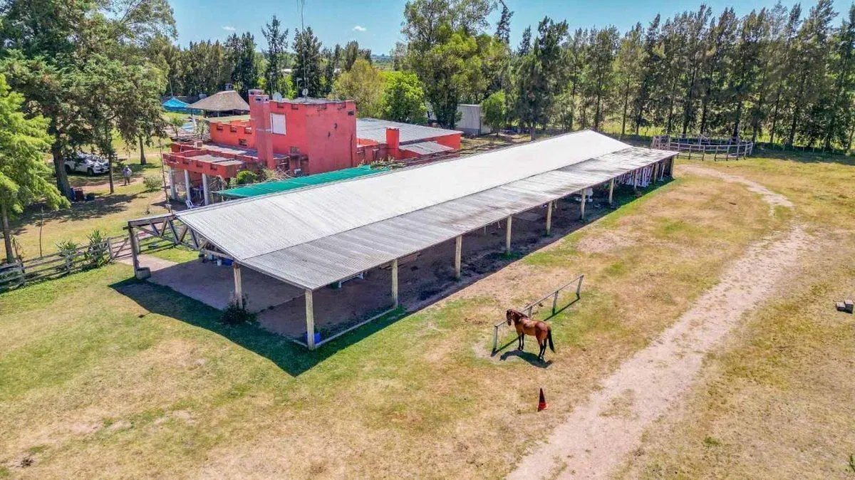 VENTA HARAS ESTABLECIMIENTO PARA EVENTOS CANELONES 2