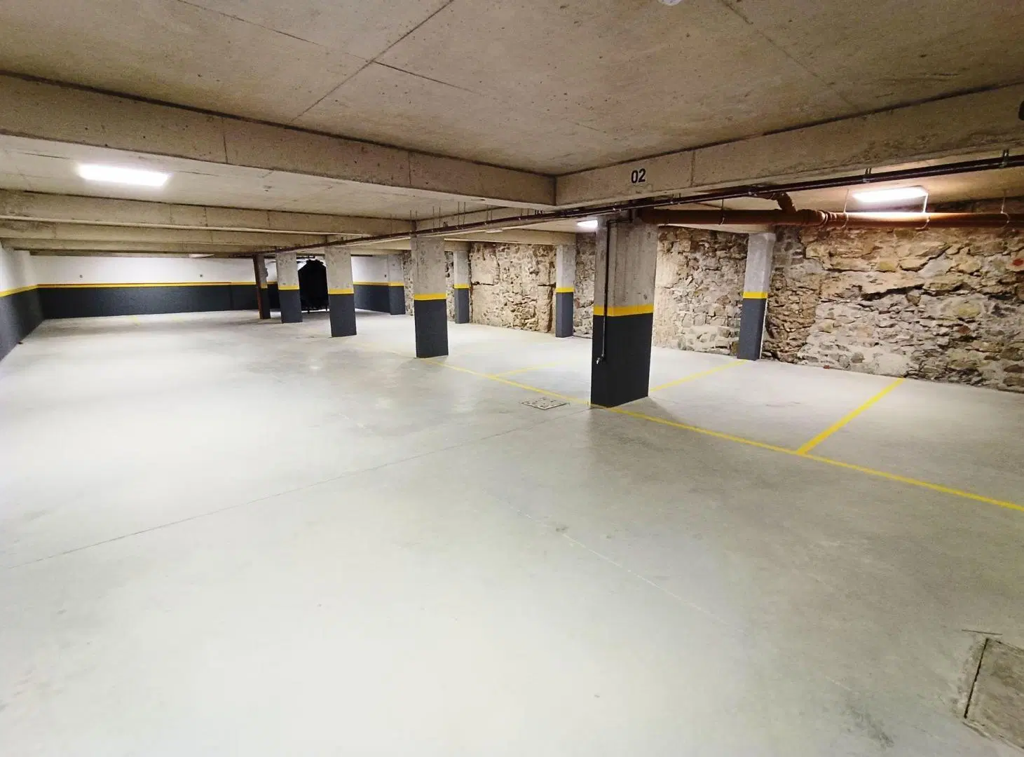 VENTA APARTAMENTO A ESTRENAR 1 DORM CON RENTA 5