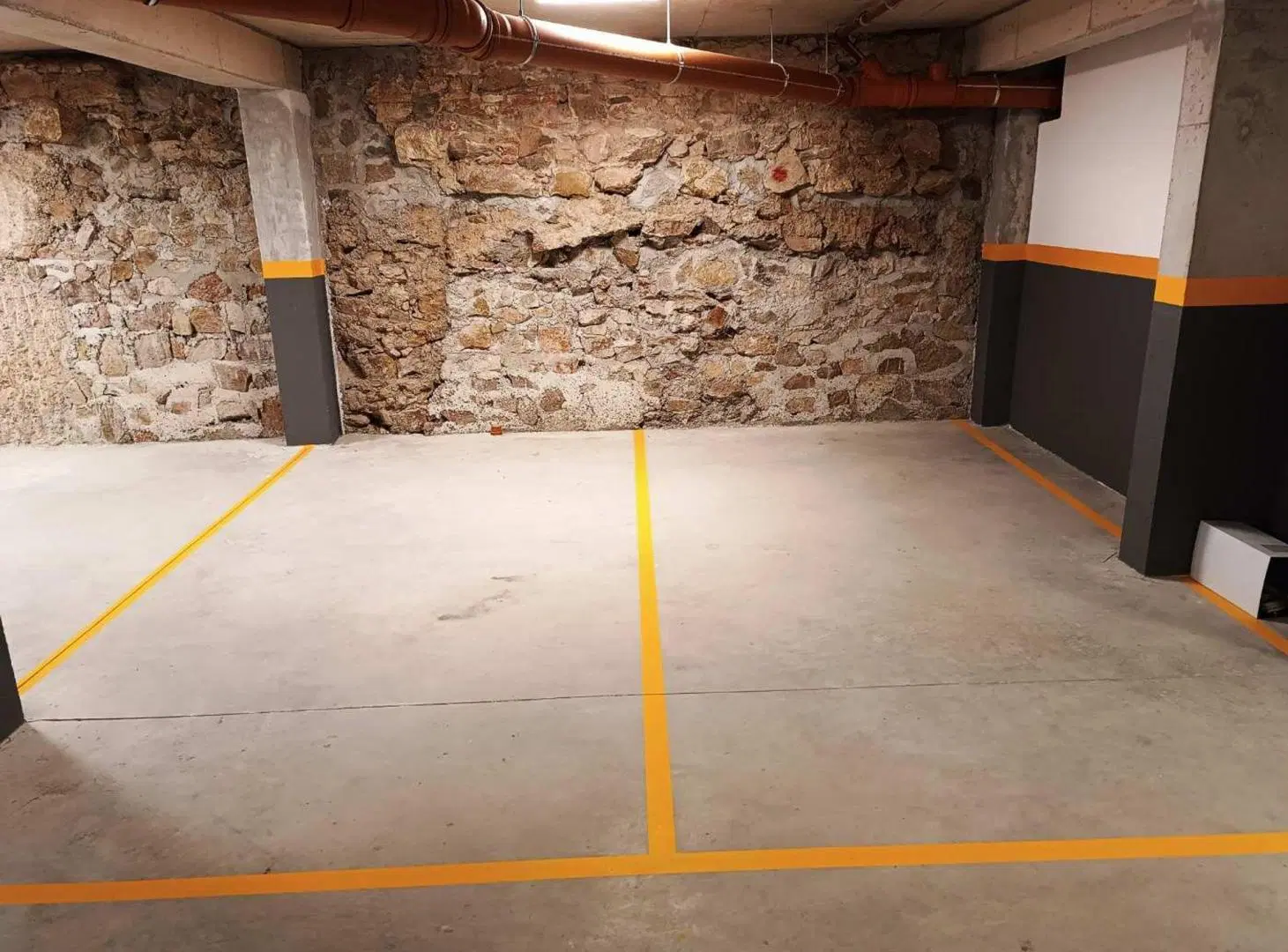 VENTA APARTAMENTO A ESTRENAR 1 DORM CON RENTA 8