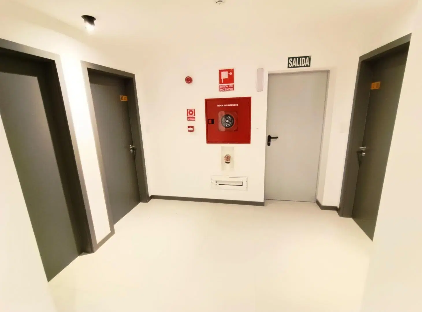 VENTA APARTAMENTO A ESTRENAR 1 DORM CON RENTA 5
