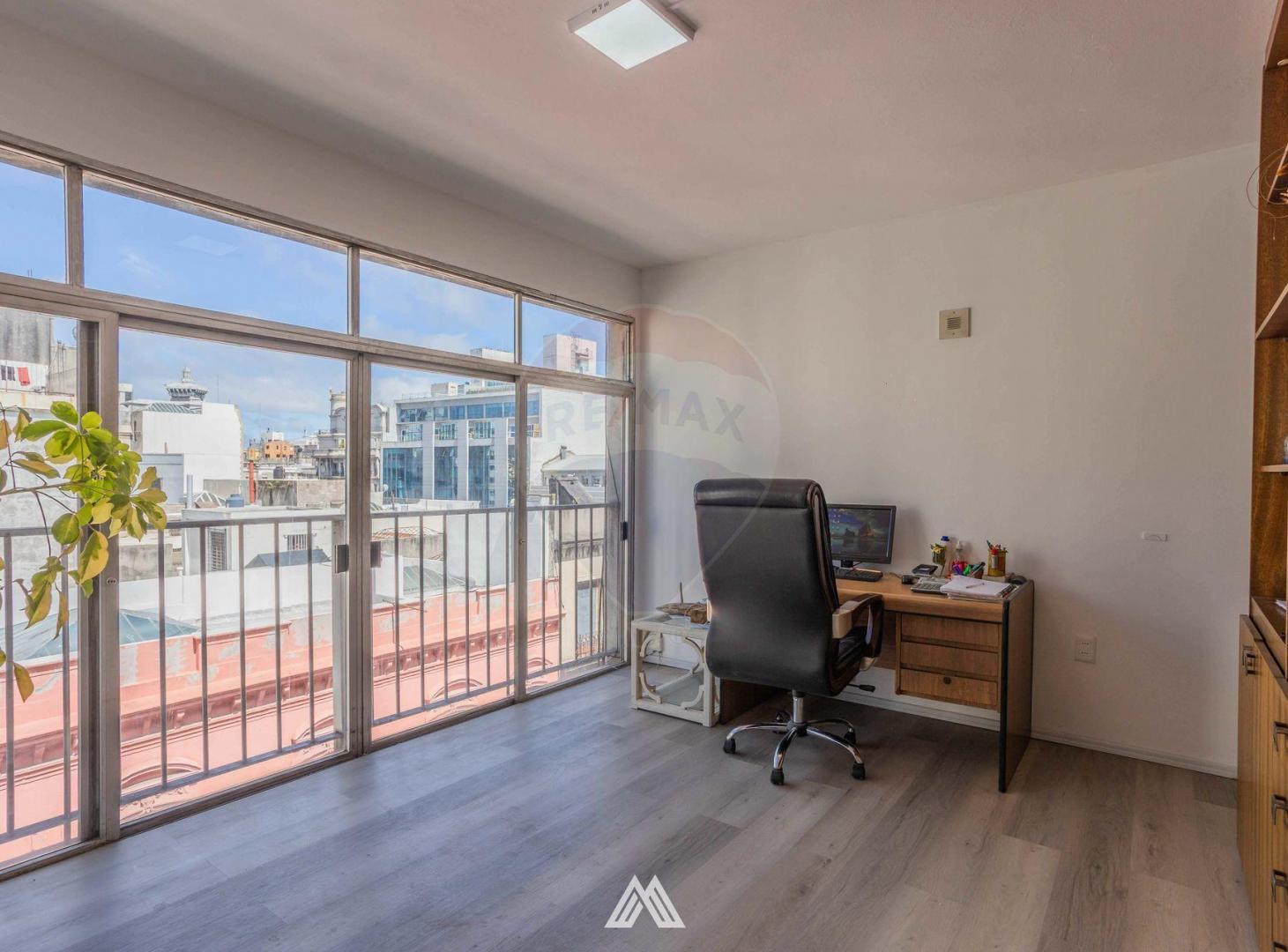 Foto de VENTA OFICINA CON RENTA Y GARAJE CIUDAD VIEJA, imagen 2
