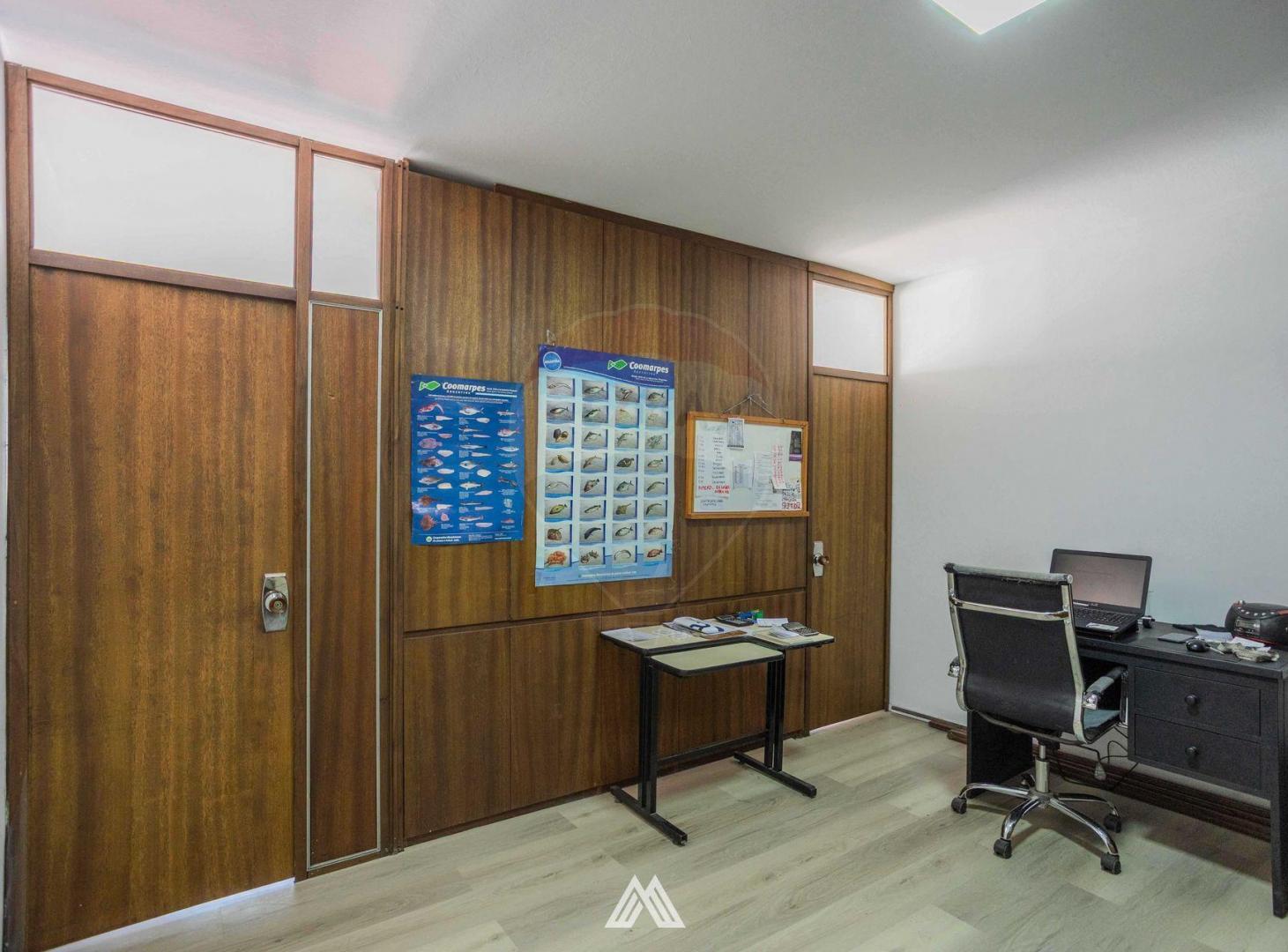Foto de VENTA OFICINA CON RENTA Y GARAJE CIUDAD VIEJA, imagen 3