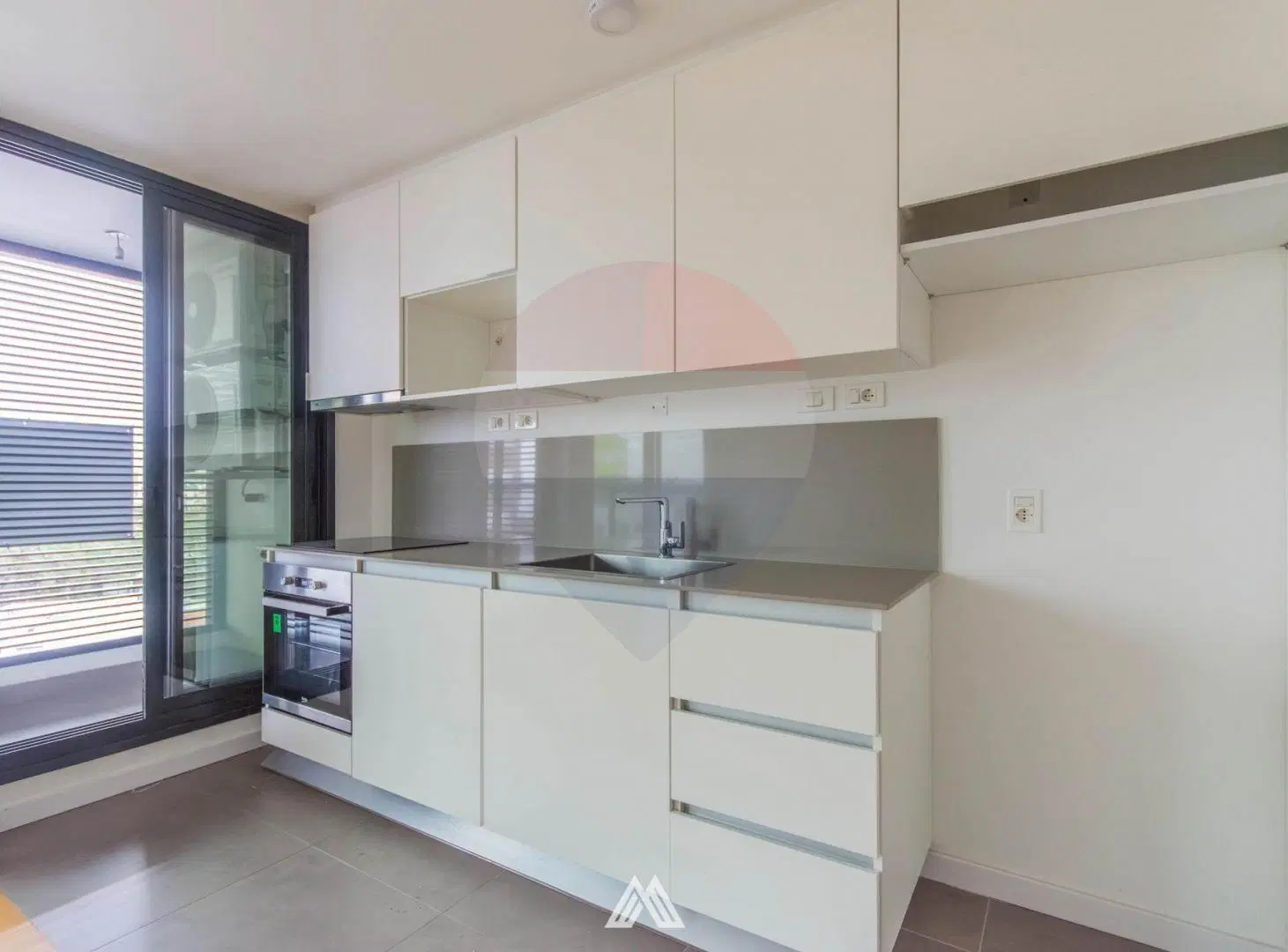 Apto venta 2 dormitorios, Malvin, garaje, balcón 3