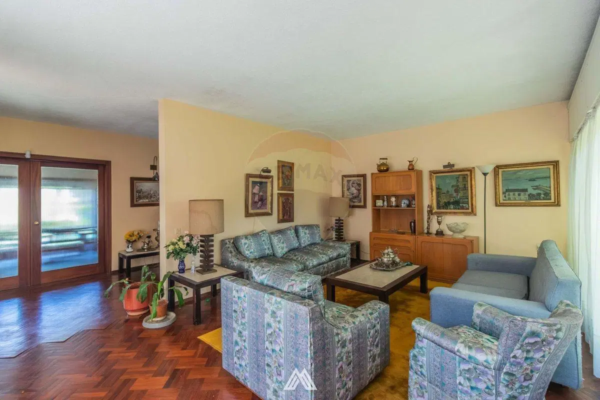 VENTA casa 3dormitorios garaje piscina Punta Gorda 2