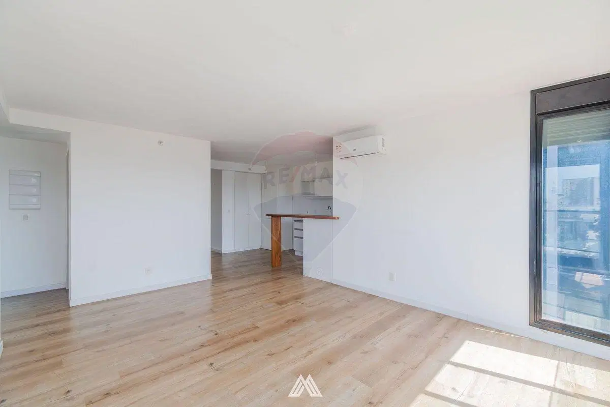 VENTA APARTAMENTO 2 DORMITORIOS NOSTRUM BAY CENTRO 3