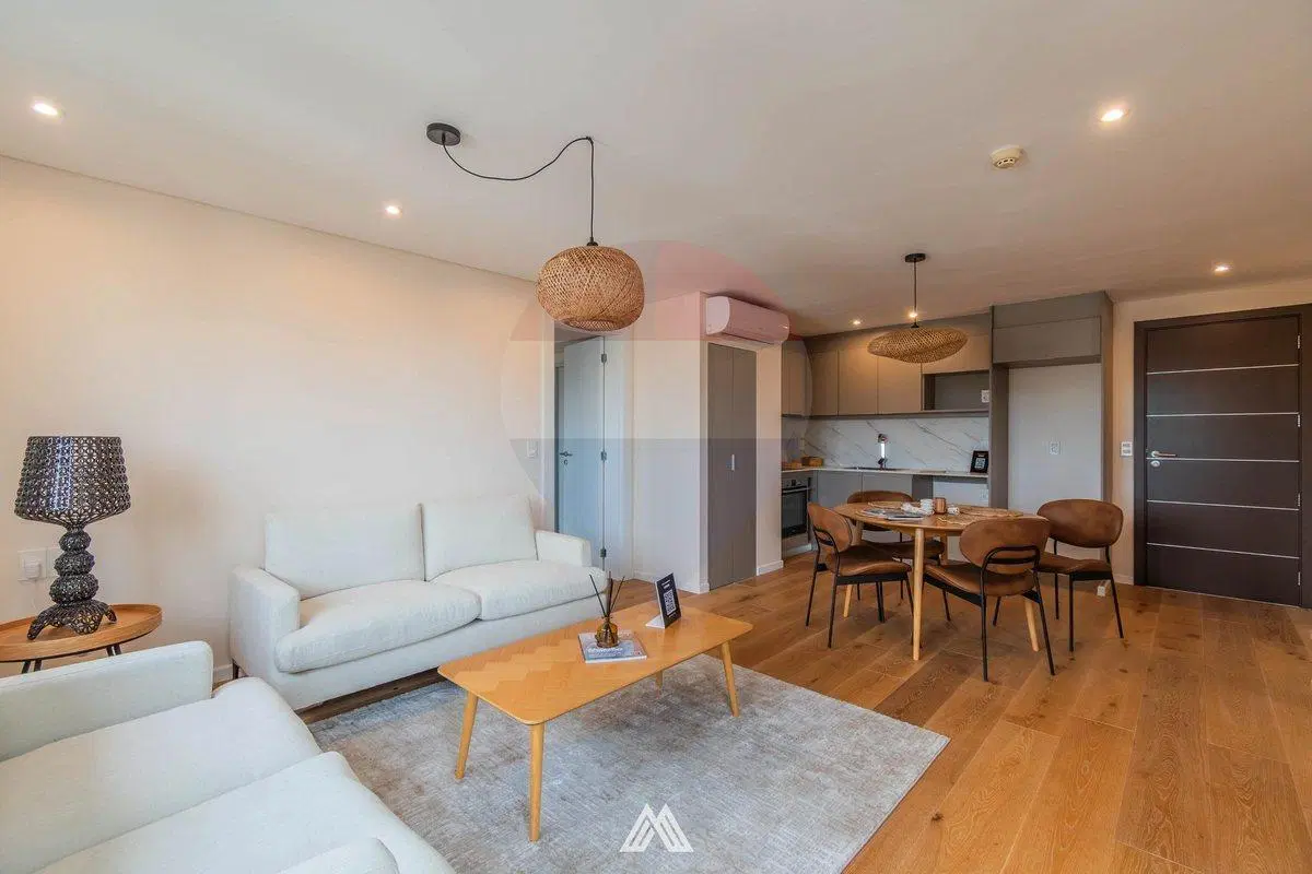 Vende Apartamento Carrasco 1 dormitorio con Renta 5