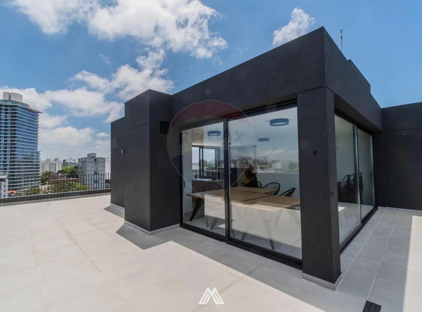 VENTA DE 1 DORM CONTRAFRENTE POCITOS c/TERRAZA 5