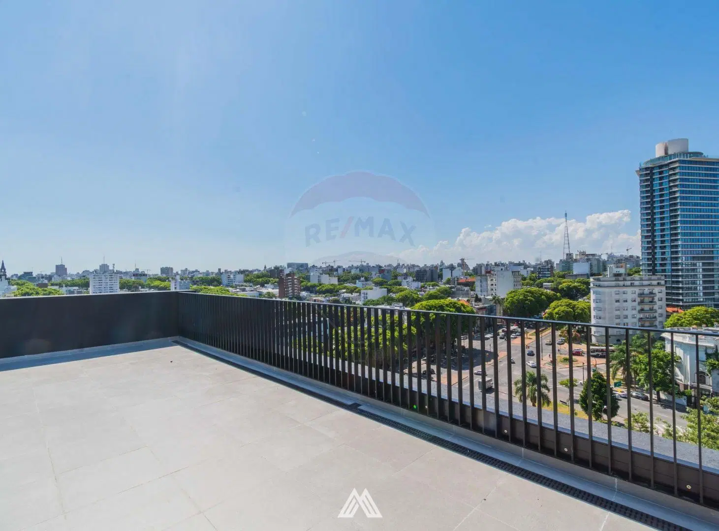 VENTA DE 1 DORM CONTRAFRENTE POCITOS c/TERRAZA 4