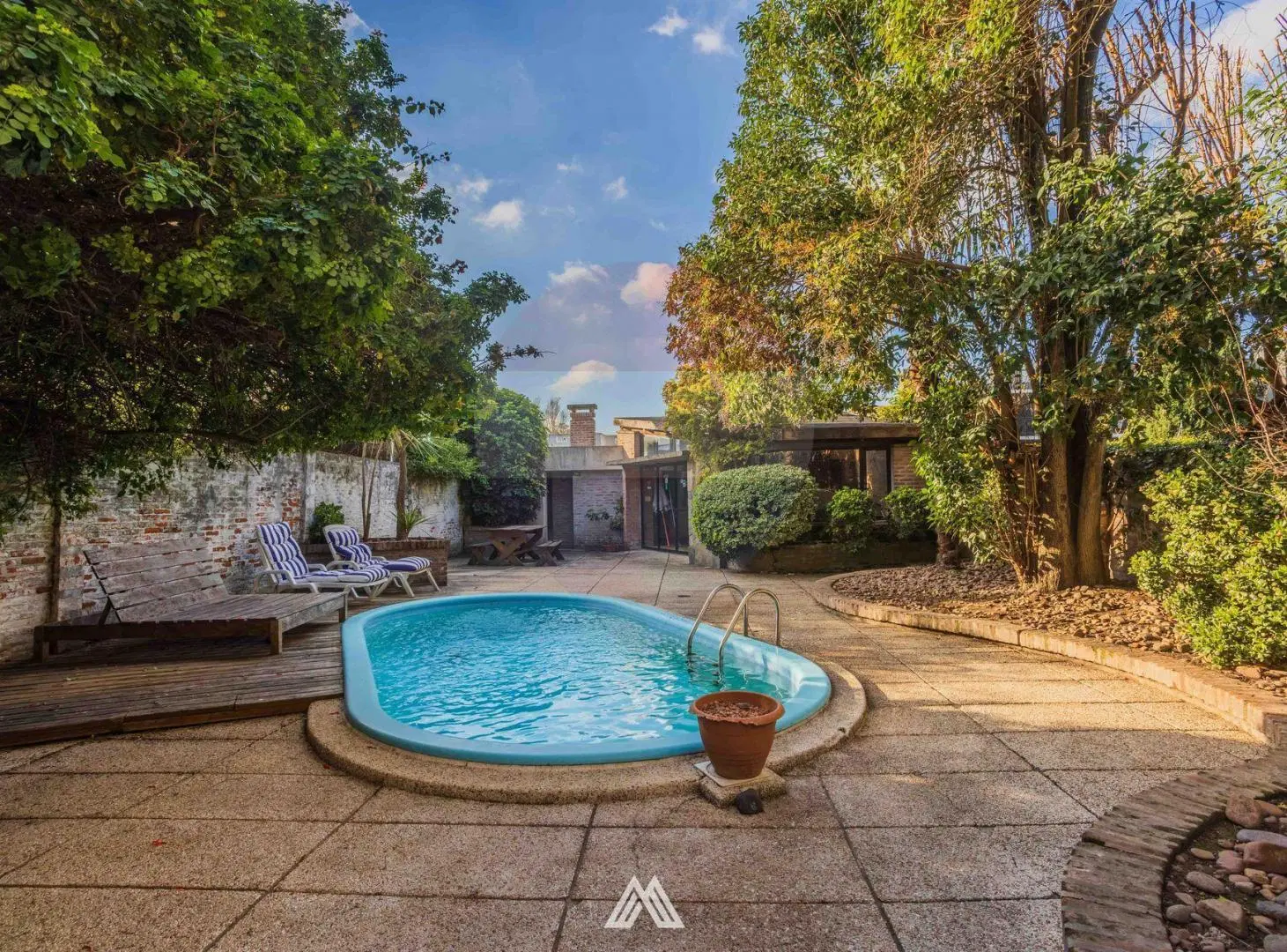 Venta casa ideal empresa Parque Batlle 8