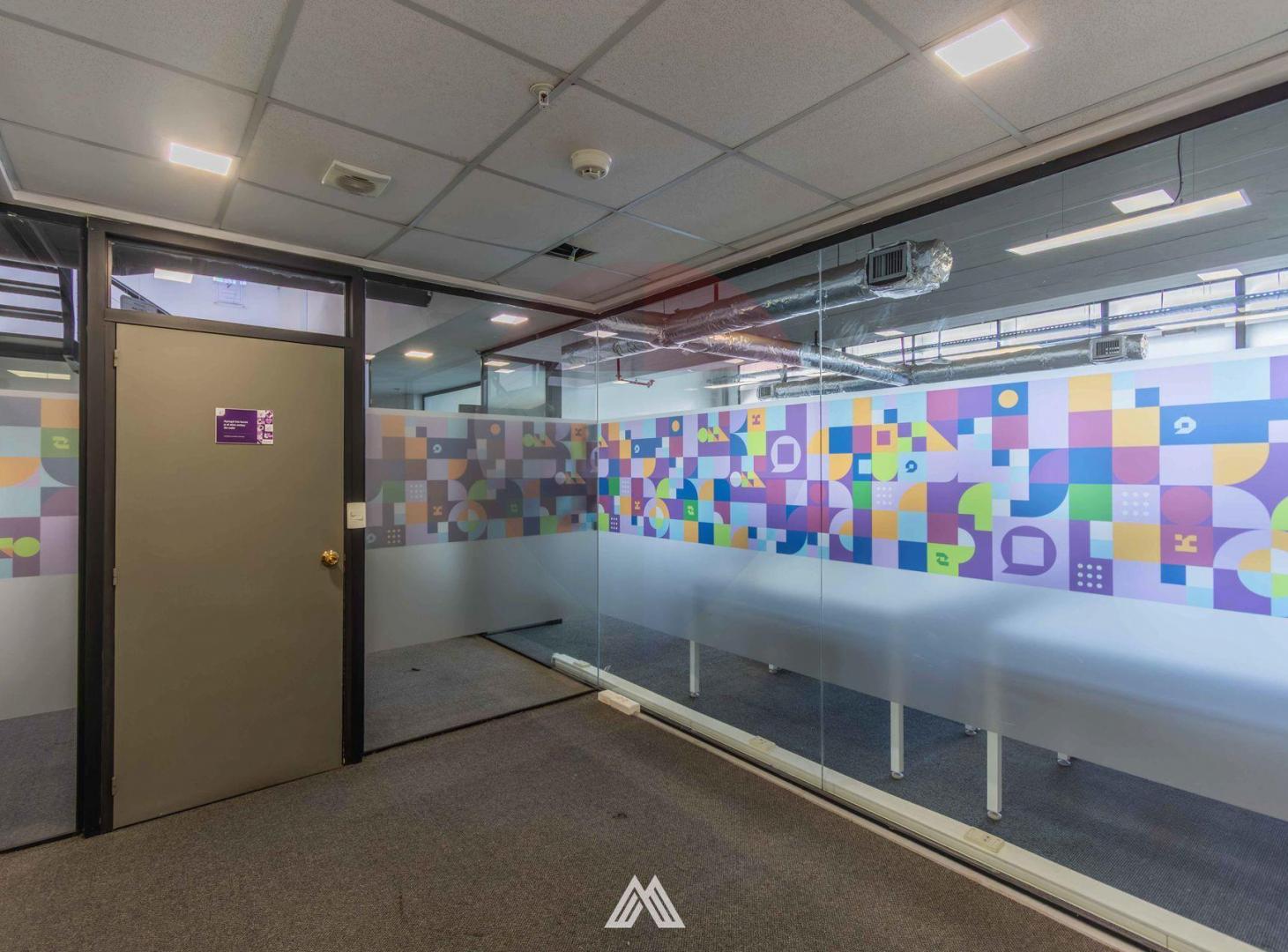 Foto de Alquiler amplia oficina corporativa en el Centro, imagen 1