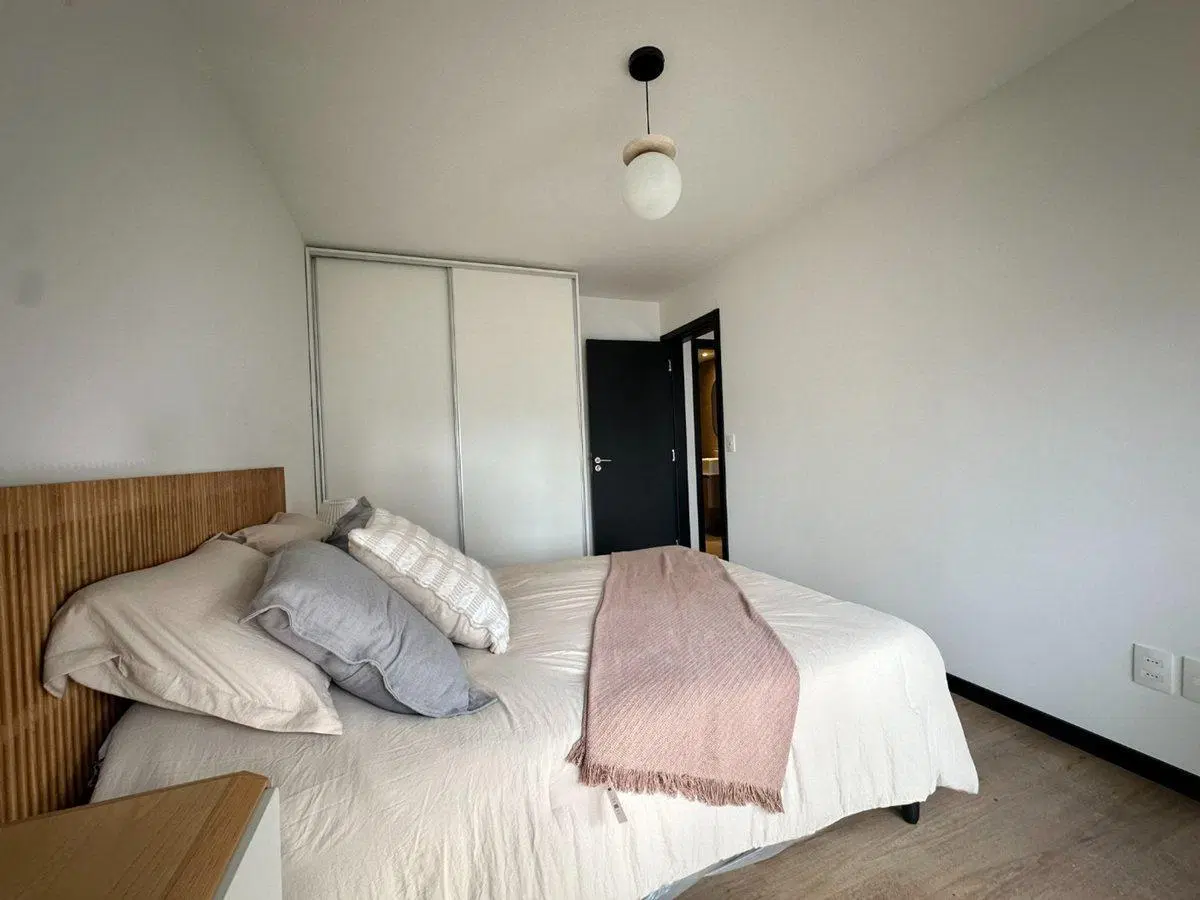 Venta apto un dormitorio balcón, Parque Batlle 5