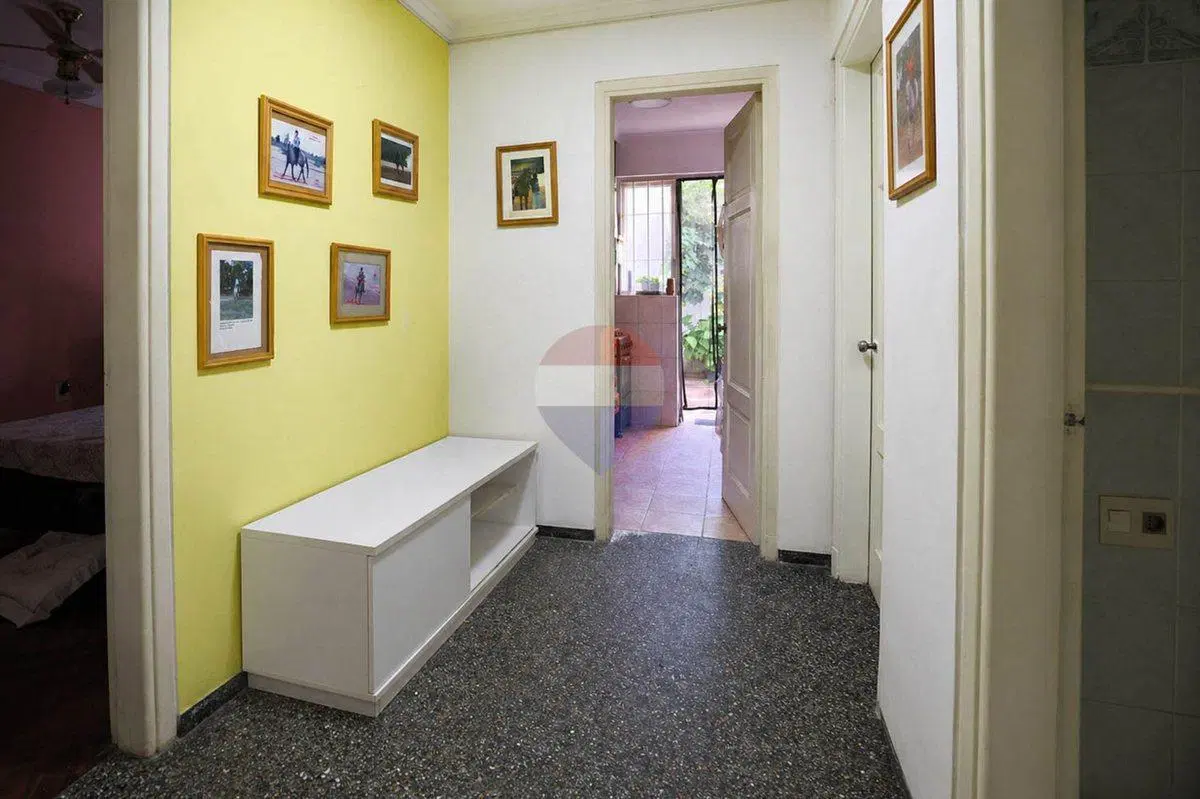 VENTA CASA 2 DORMITORIOS, PATIO. POCITOS 5