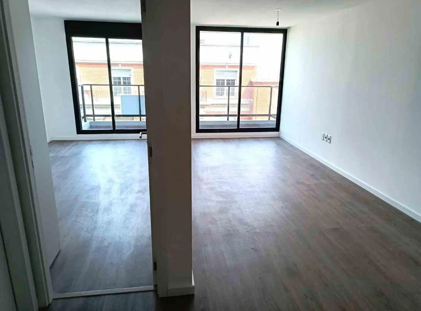 VENTA APARTAMENTO A ESTRENAR 1 DORM CON RENTA 8