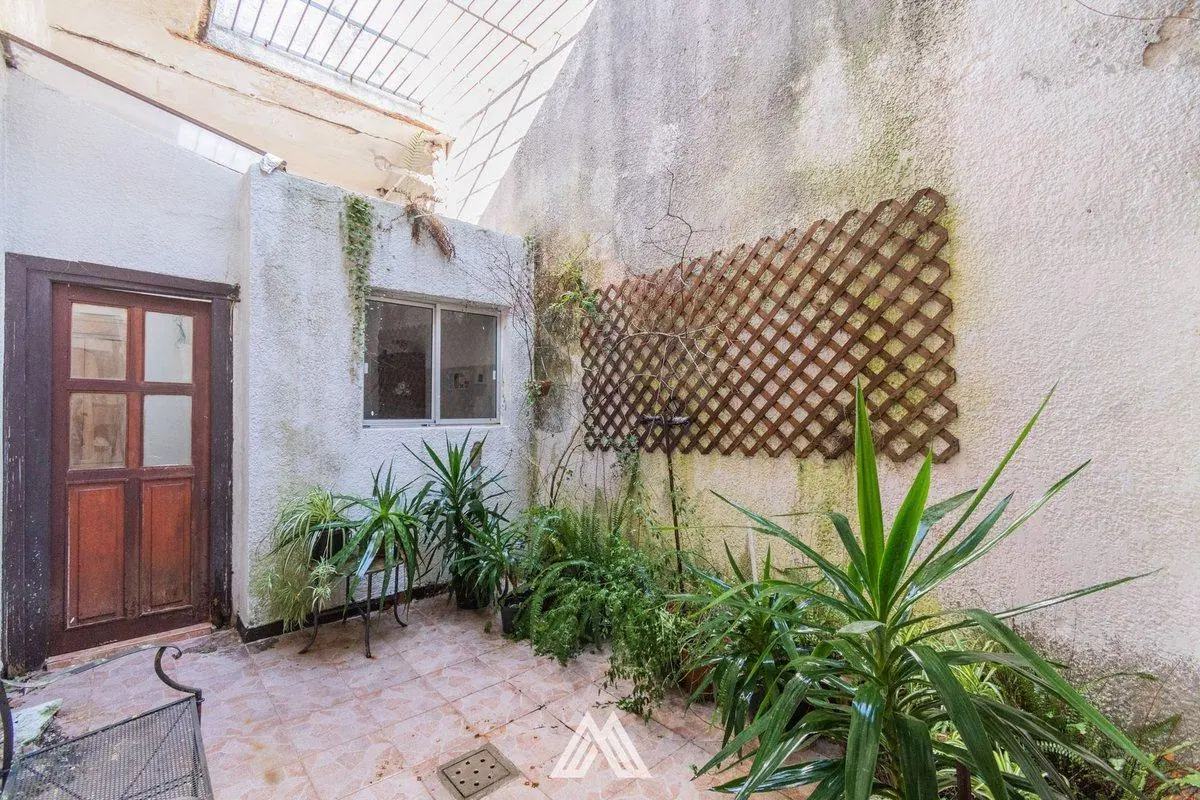 Venta casa Palermo, 3 dorms, baños, patio c/renta 4