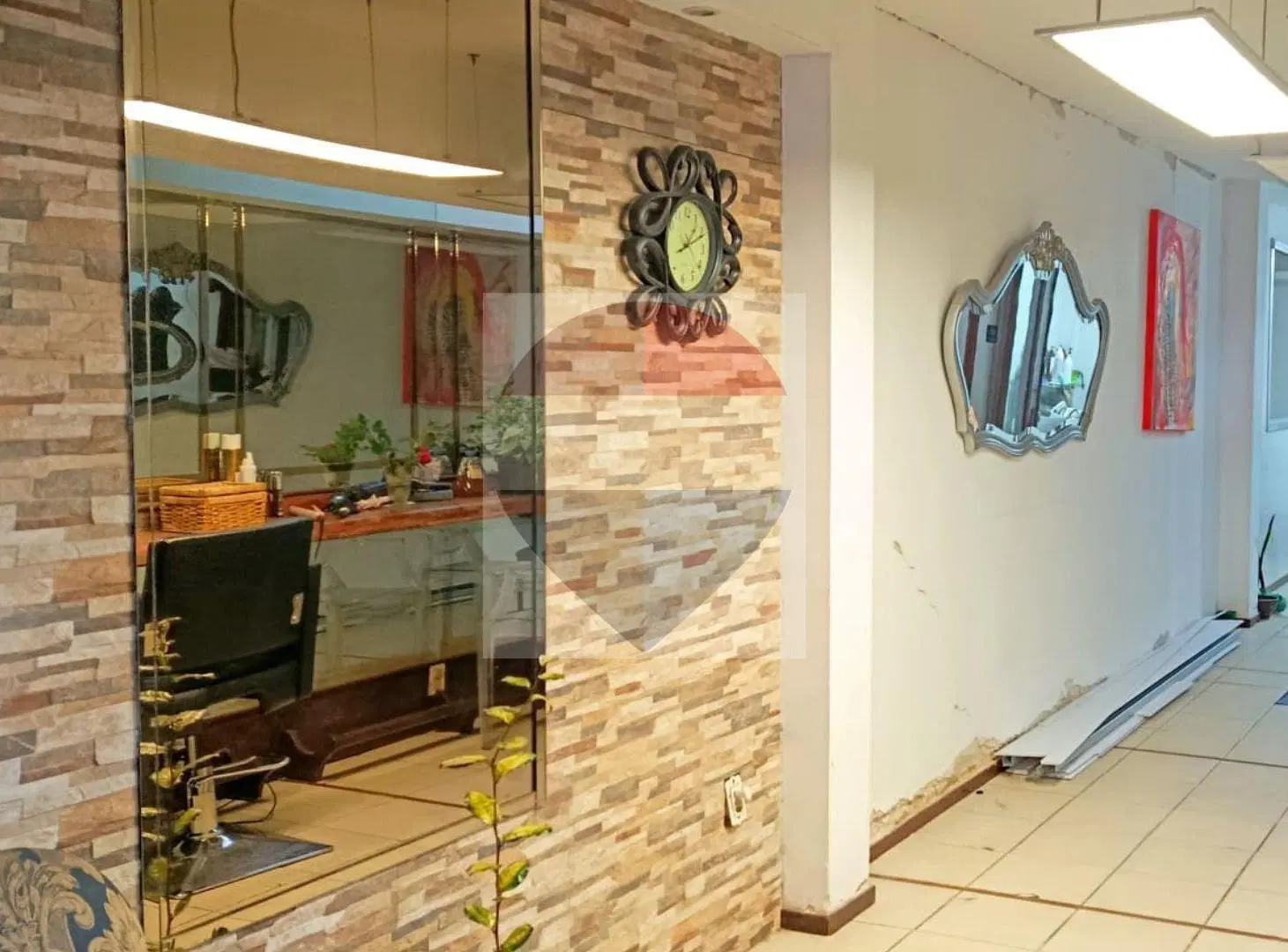 ALQUILER LOCAL COMERCIAL EN PANDO 7