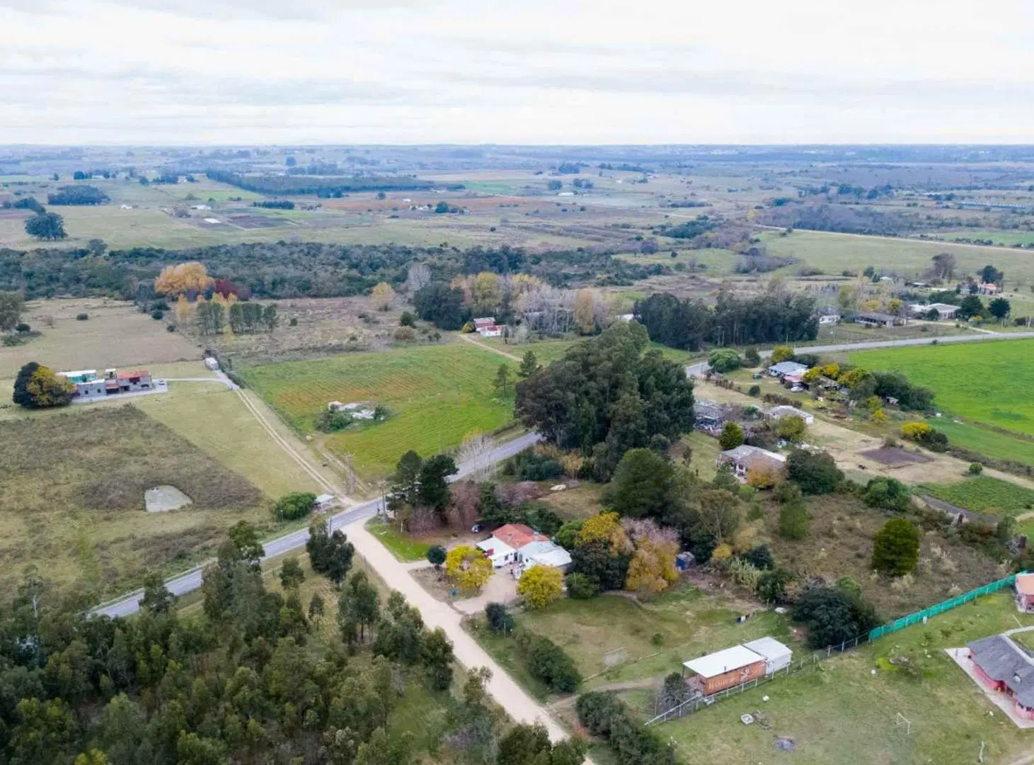Venta gran terreno con casa sobre Ruta 75 Pando 1