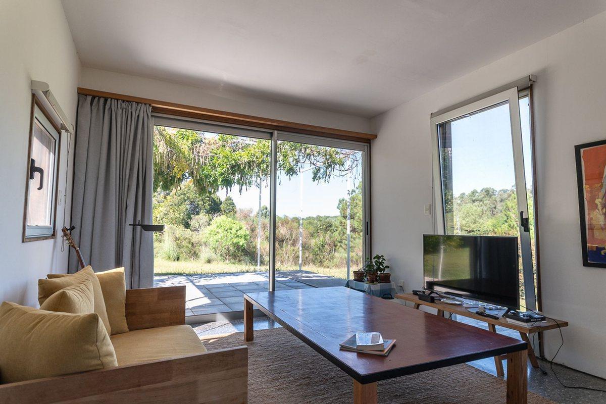 Foto de Venta casa con 1ha de terreno cochera Villa Garcia, imagen 4