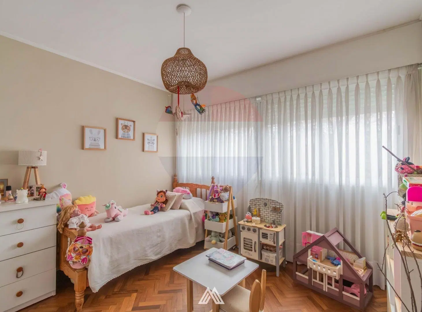 VENTA APTO 2 DORMITORIOS POCITOS 4