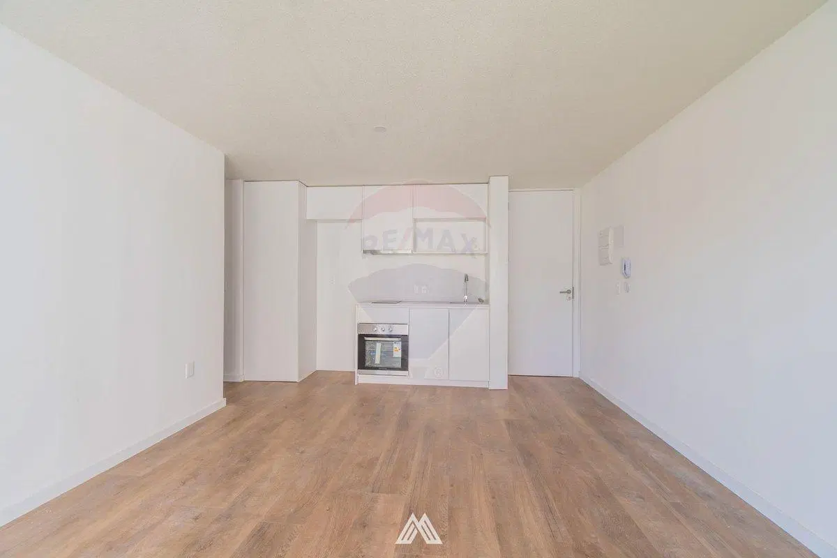 VENTA LA BLANQUEADA APTO 1 DORM PATIO ESTRENA YA 4