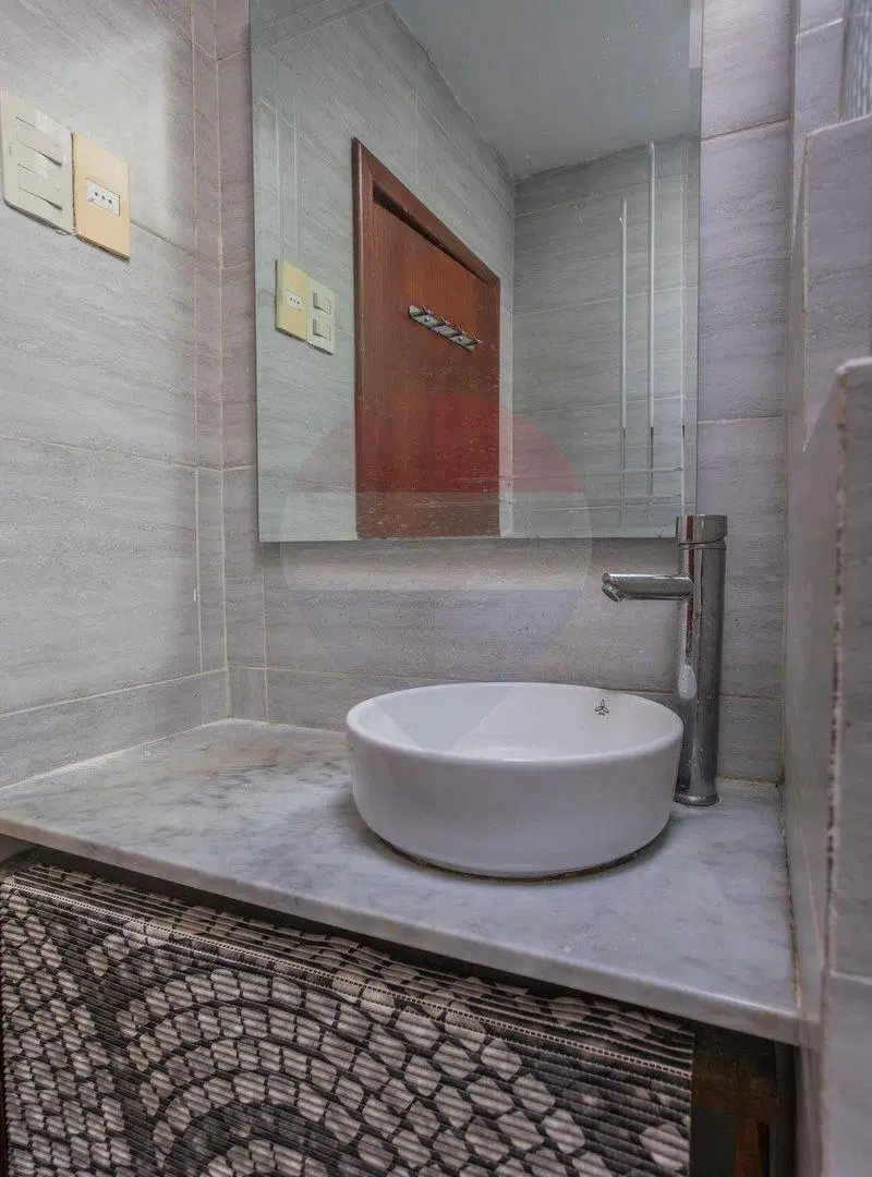 Venta casa 1 o 2 dormitorios en Jacinto Vera 5