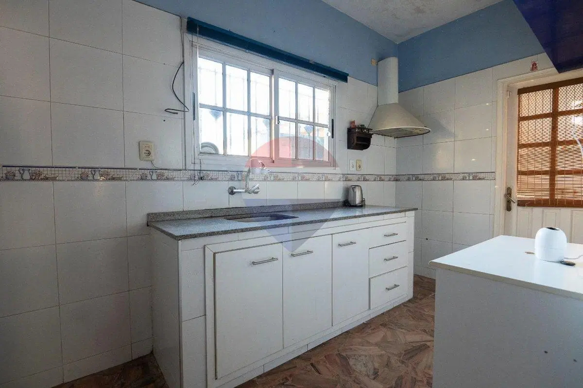 VENTA CASA MALVIN NORTE 4 DORM 2 BAÑOS PARRILLERO 8
