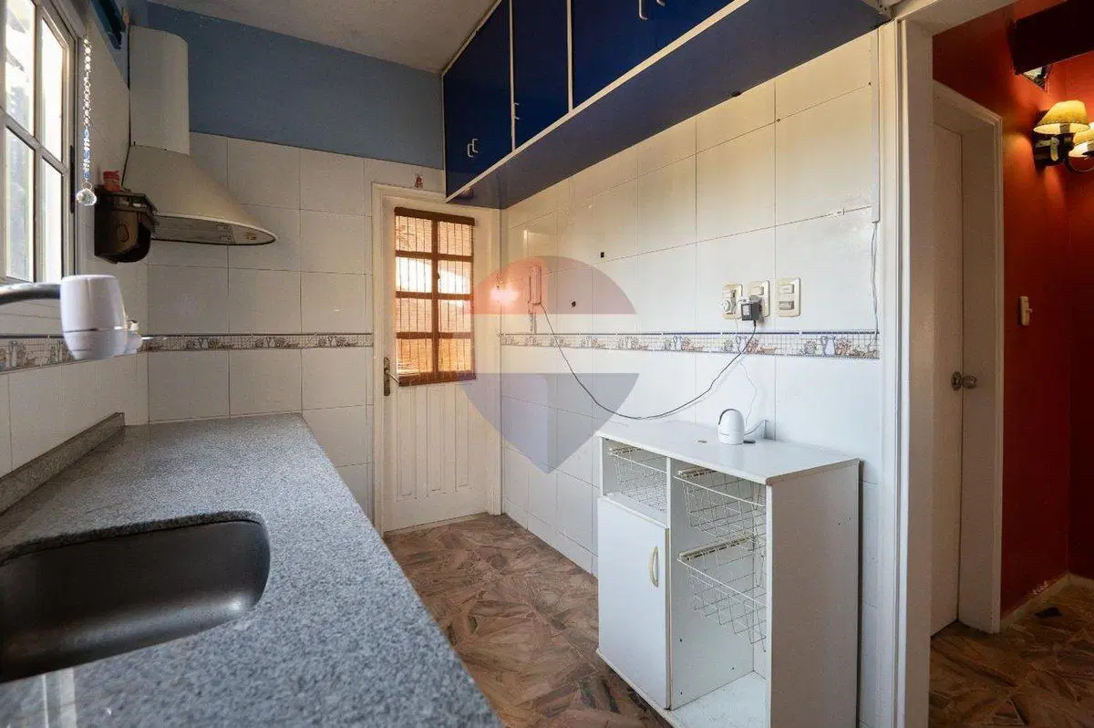 VENTA CASA MALVIN NORTE 4 DORM 2 BAÑOS PARRILLERO 5