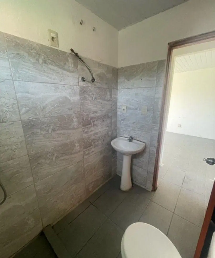 Alquiler casa de 2 dormitorios en Joaquín Suárez 8