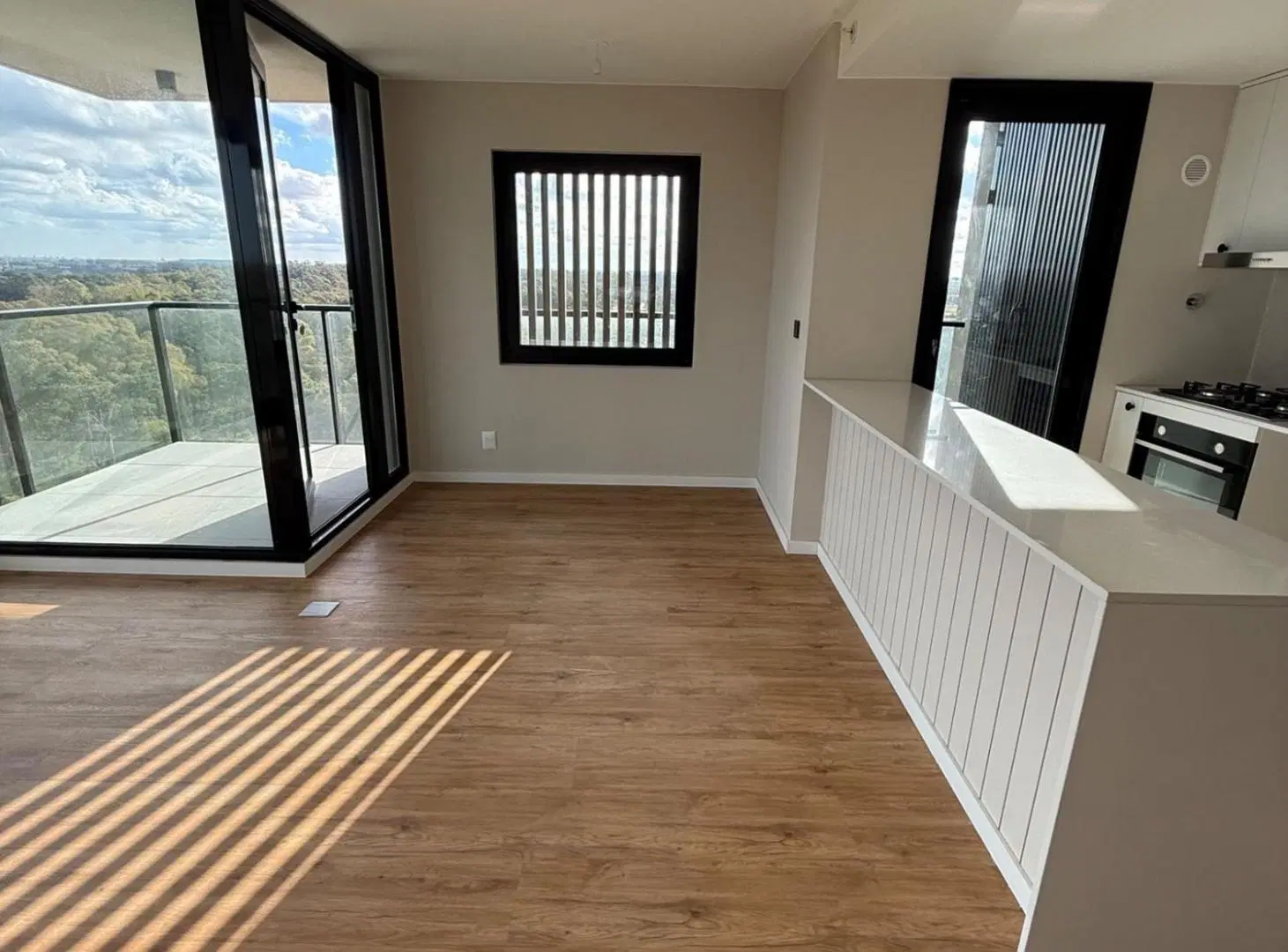 VENTA APARTAMENTO 2 DORM BALCÓN CALA DEL YACHT 3