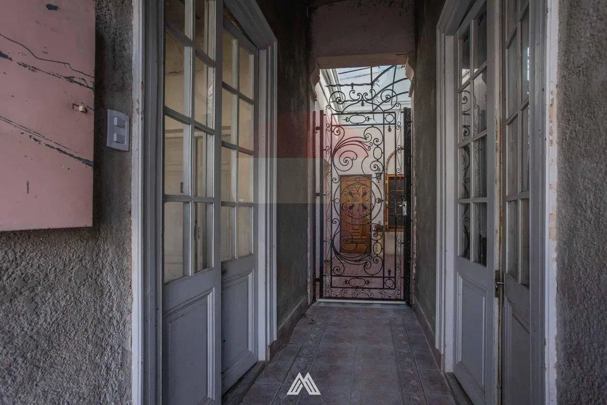 VENTA CASONA Y DOS APARTAMENTOS CON GARAJE PALERMO 3