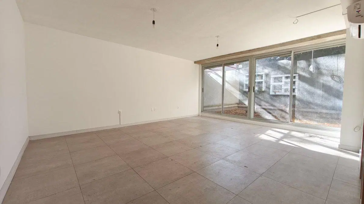 Venta monoambiente con terraza Parque Batlle 2