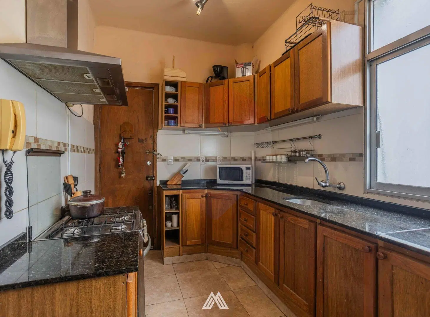 VENTA APARTAMENTO 3 DORMITORIOS AL FRENTE CORDON 5