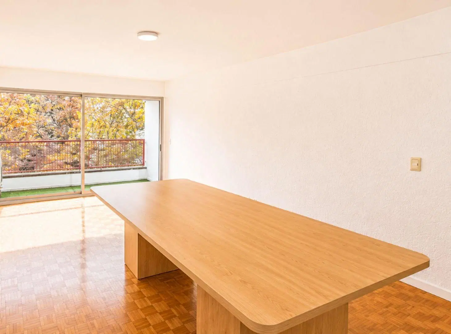 Vende apartamento Pocitos 3 dorm 2baños y balcones 3