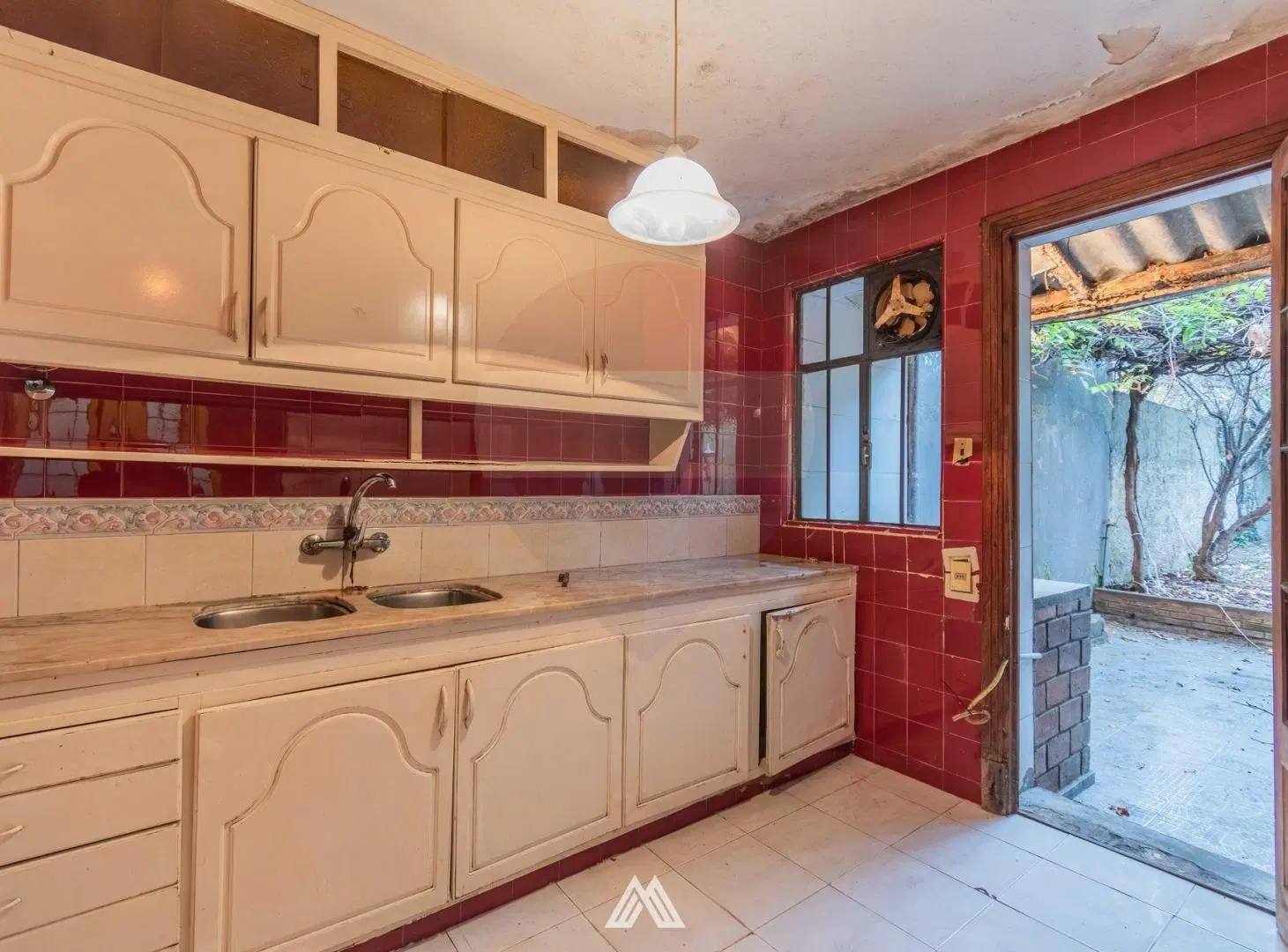 VENTA CASA TRES CRUCES 3 DORMITORIOS GARAJE JARDÍN 8