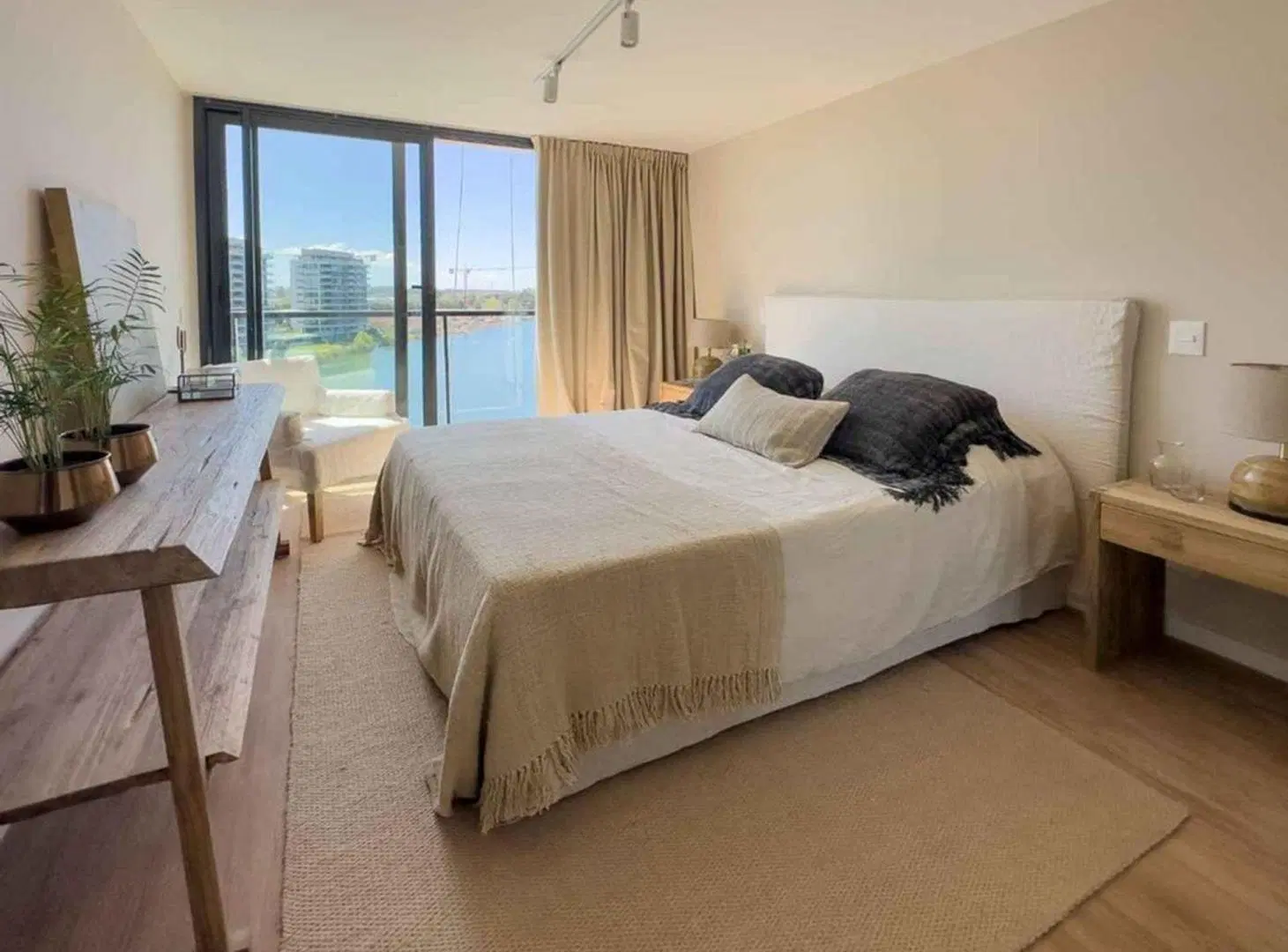 VENTA APTO CALA DEL YATCH 1DORM TORRE 2 5
