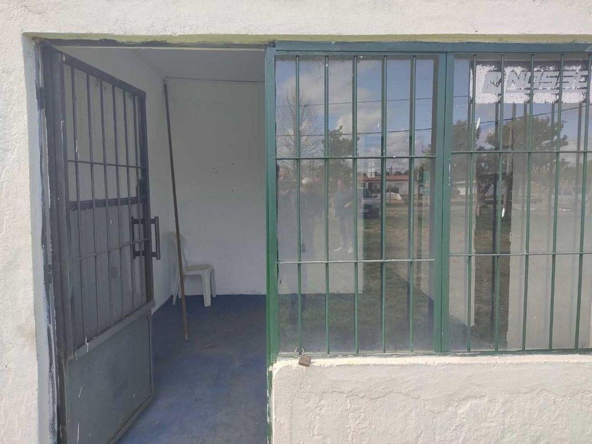 Foto de Alquiler Local Comercial con Amplio Terreno, imagen 4
