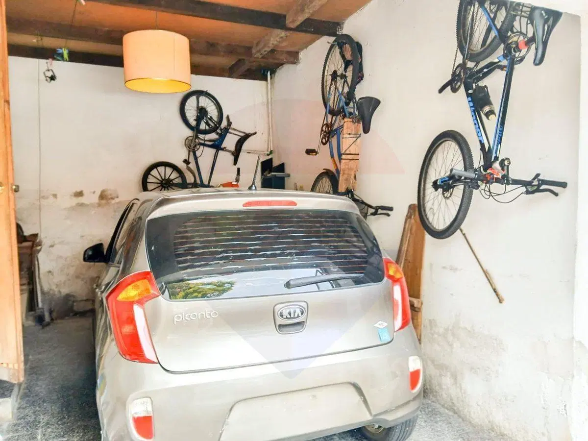 Venta casa esquina de 4 dormitorios en el Prado 8