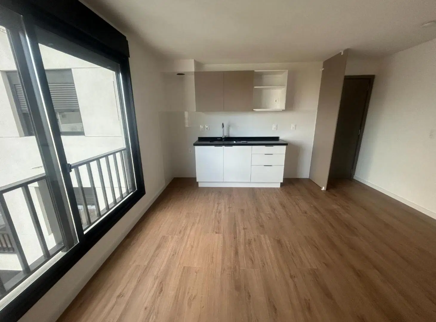 Venta apto 1 dormitorio y garaje, Cordon Sur 8