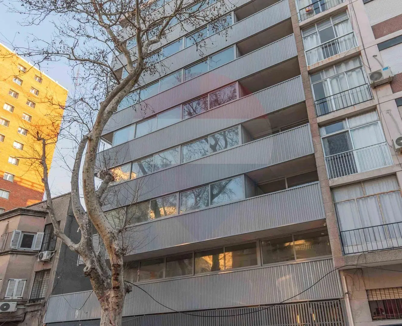 VENTA APARTAMENTO UN DORMITORIO BARRIO SUR 4
