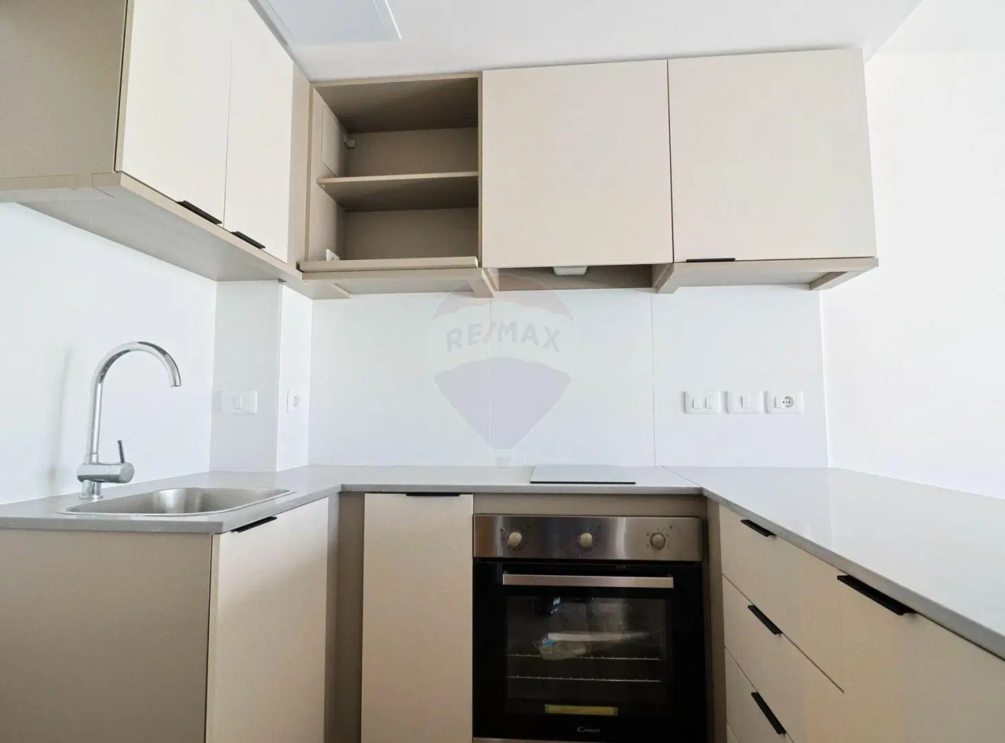 Alquiler apto un dormitorio terraza cordón sur 5