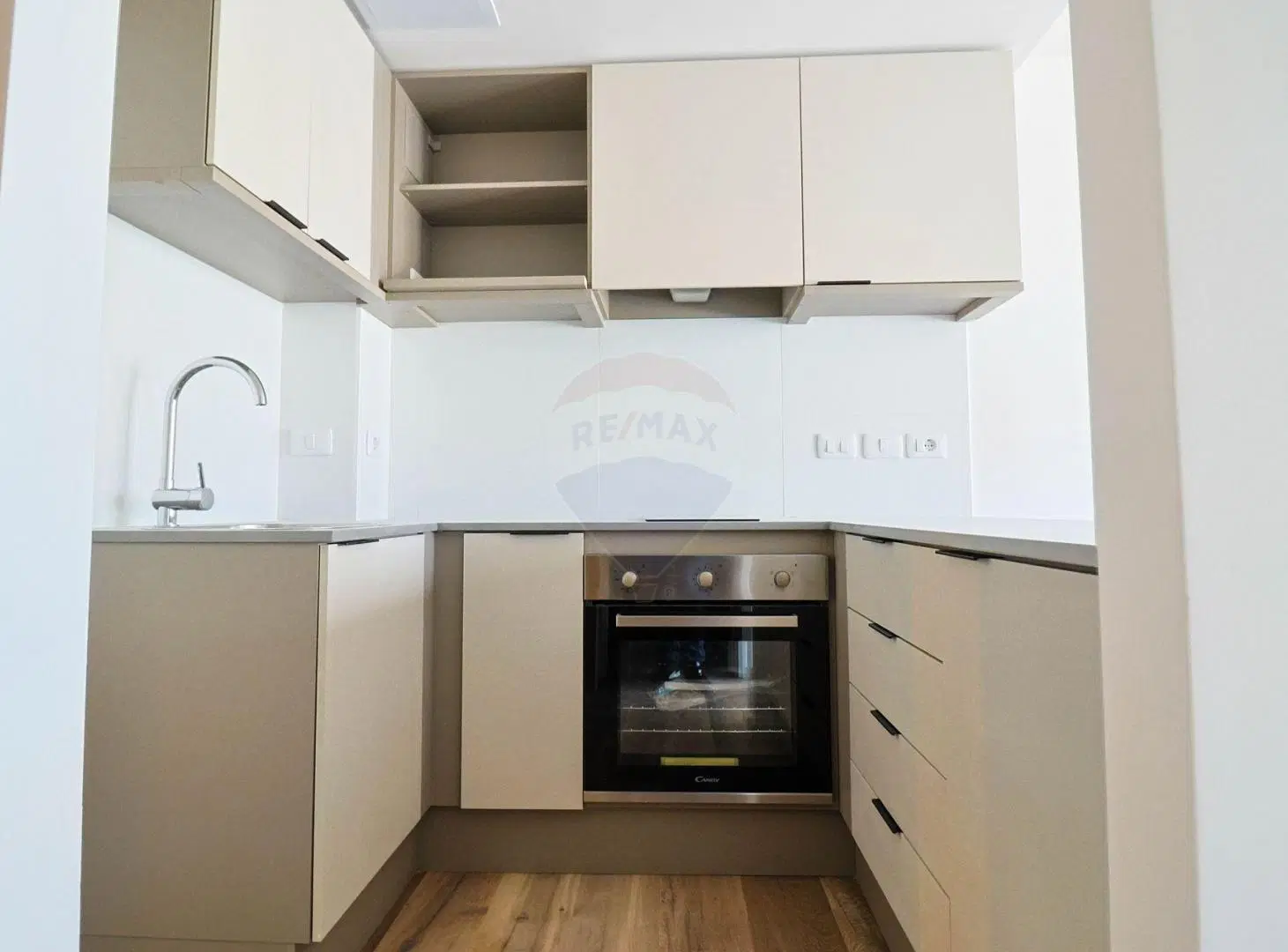 Alquiler apto un dormitorio terraza cordón sur 2