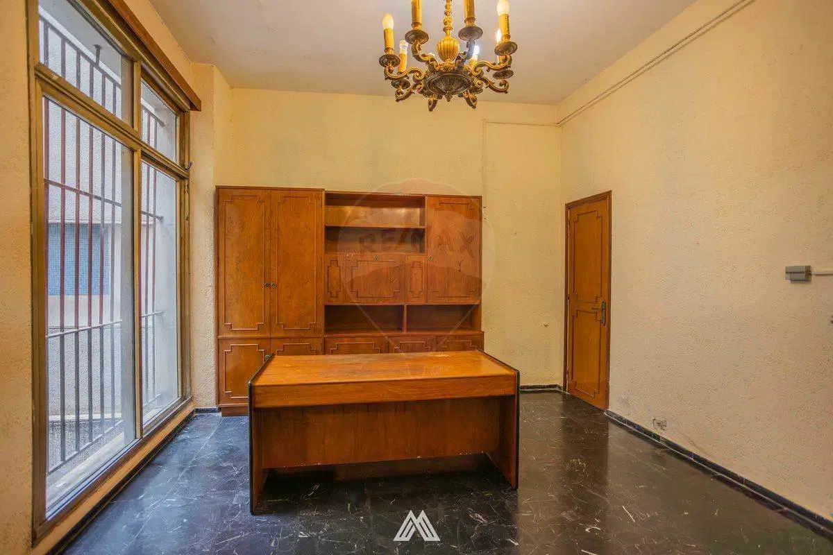 VENTA OFICINA Y LOCAL COMERCIAL CIUDAD VIEJA 4