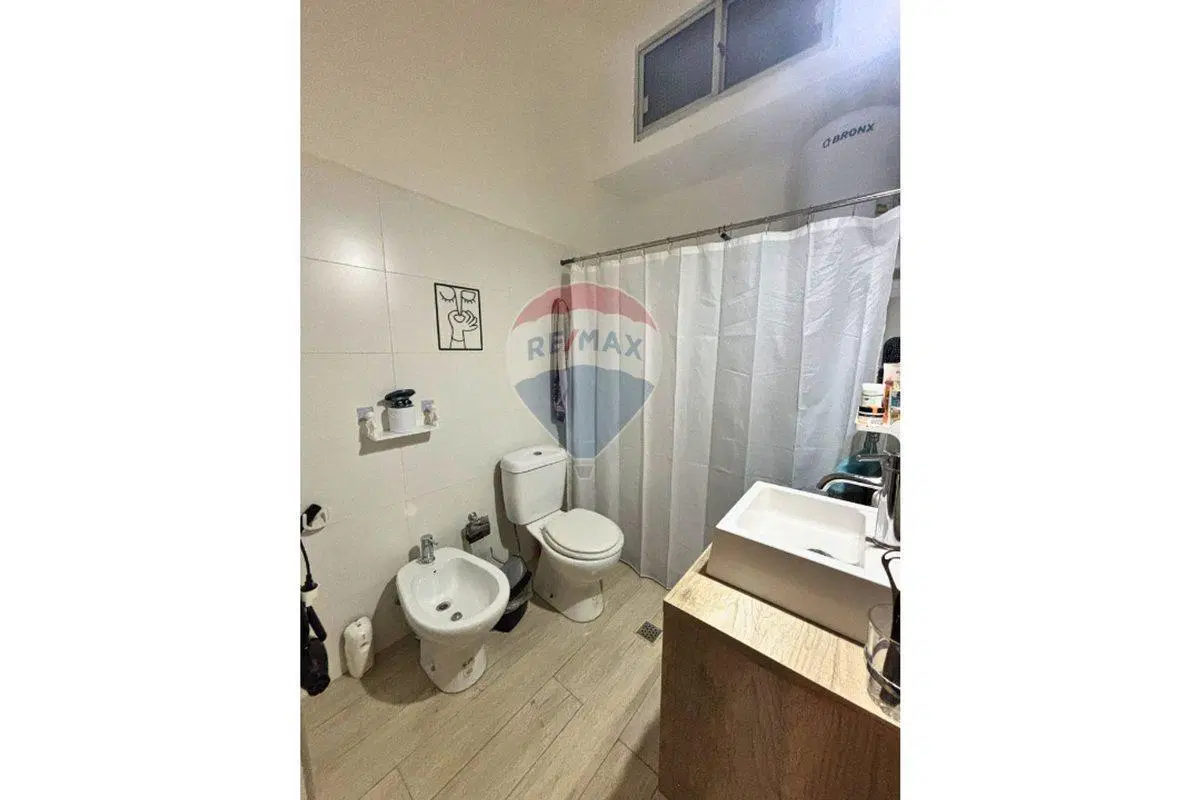Venta apartamento dos dormitorios La comercial 8