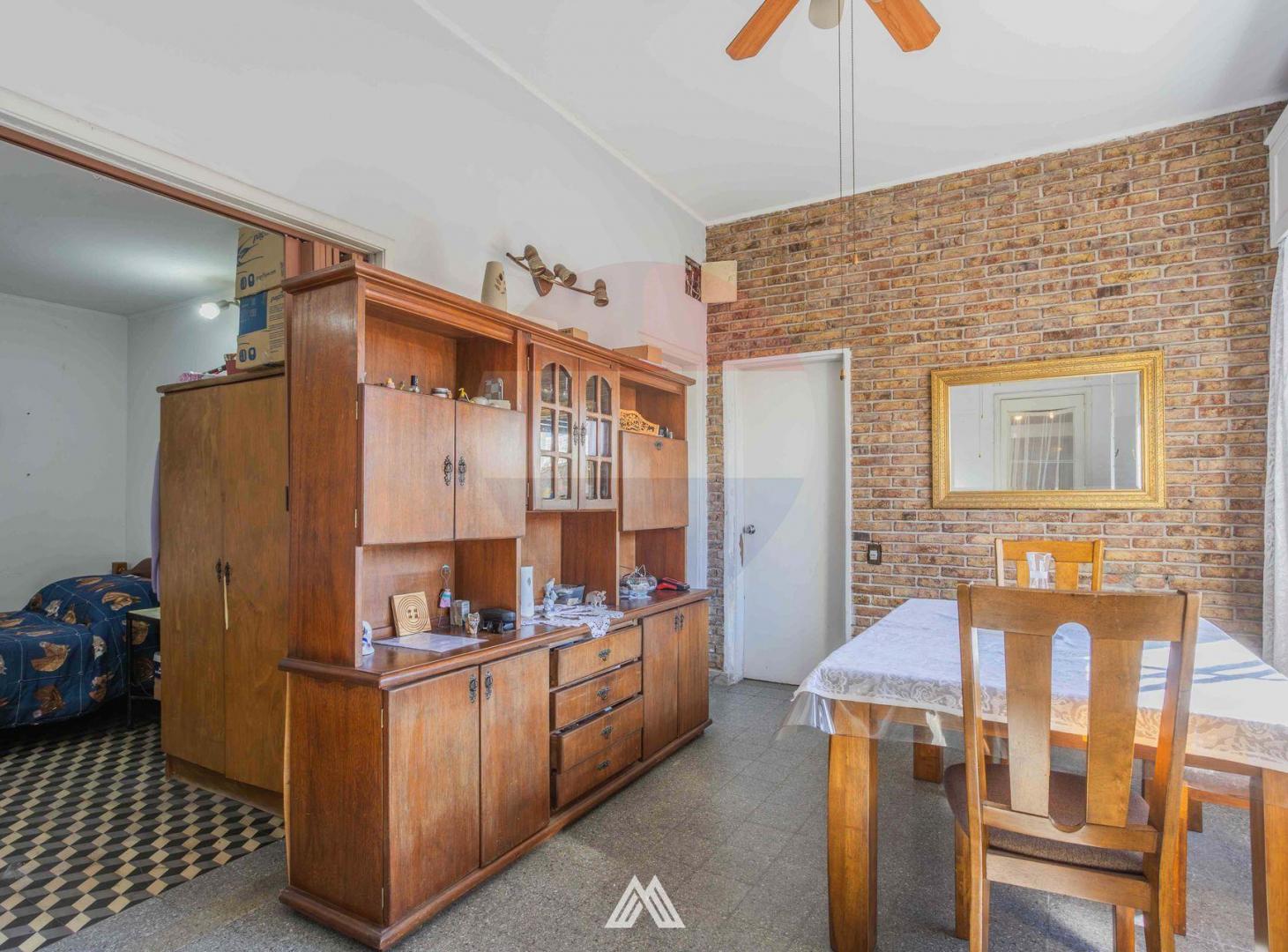 Foto de VENTA Casa 4 dormitorios y galpón 126 m² Belvedere, imagen 4